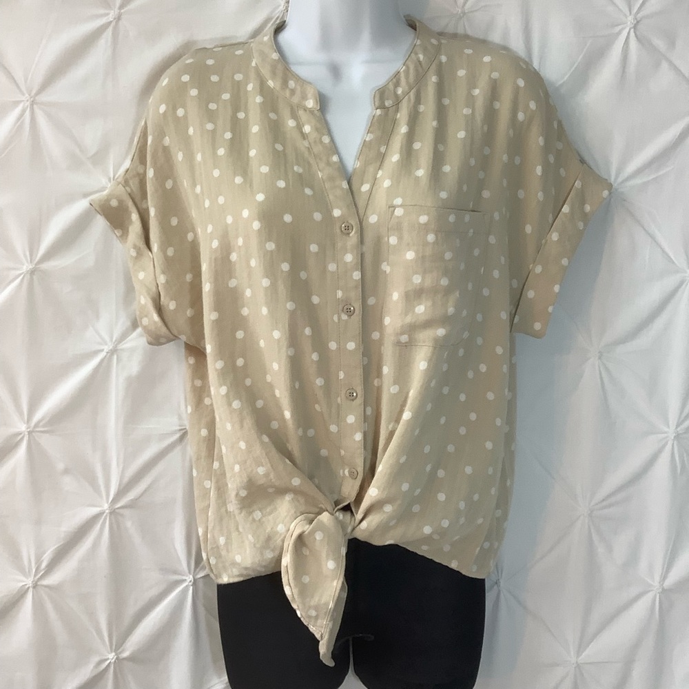 Tahari - Short sleeves front tie Blouse - Size W Small